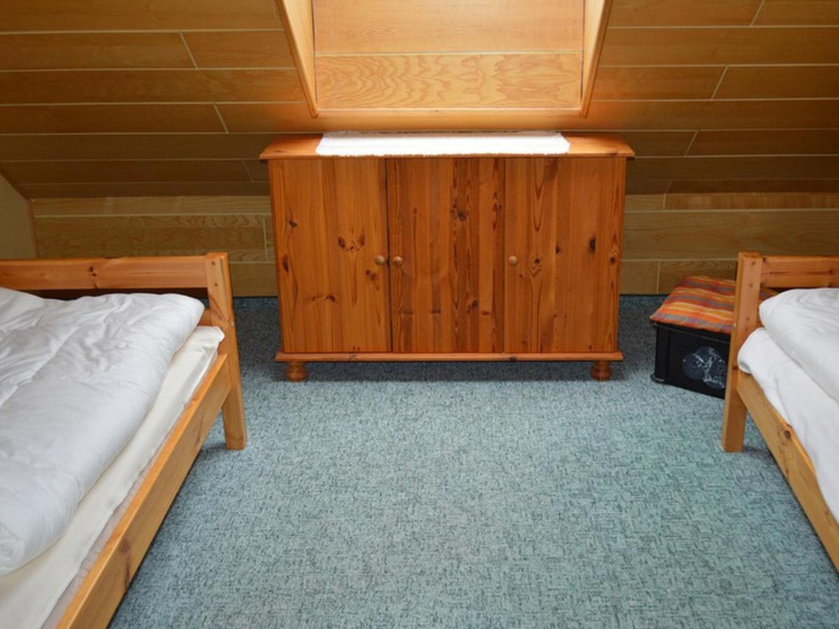 Ferienwohnung Katzmann Kromsdorf Ngoại thất bức ảnh